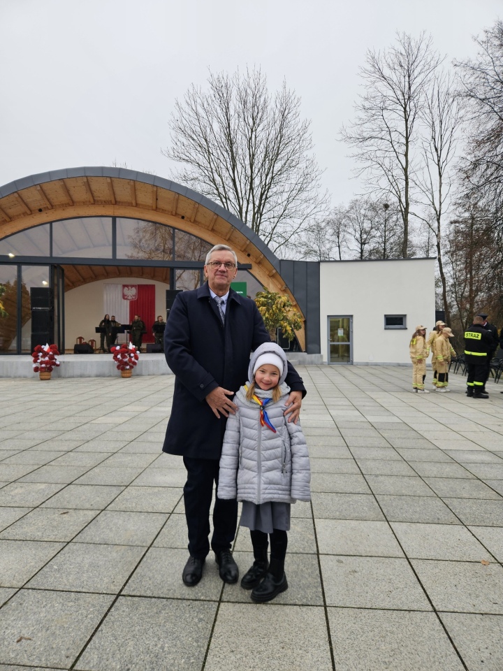 Obchody Narodowego Święta Niepodległości w Troszynie [11.11.2024] - zdjęcie #28 - eOstroleka.pl