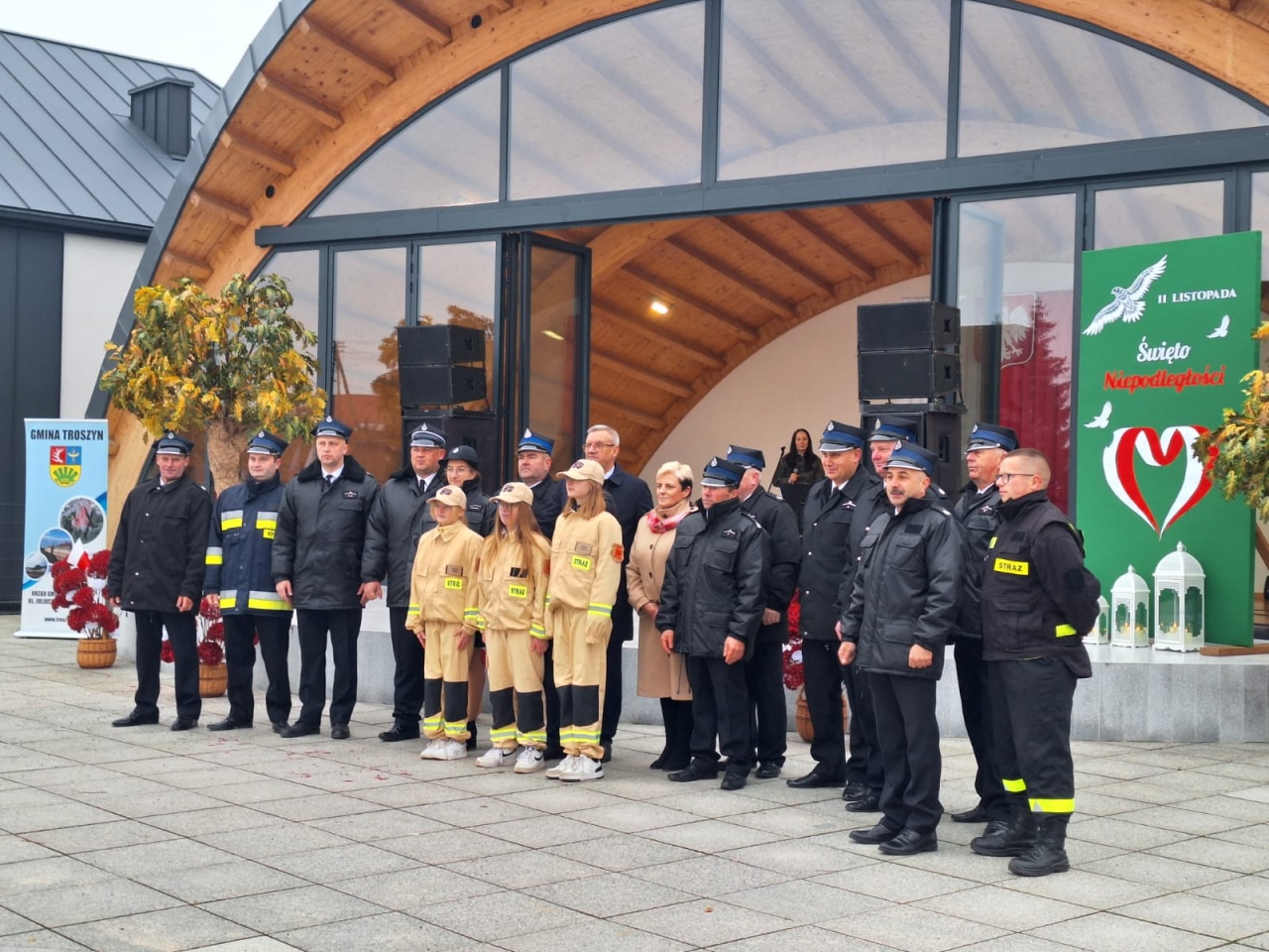 Obchody Narodowego Święta Niepodległości w Troszynie [11.11.2024] - zdjęcie #25 - eOstroleka.pl