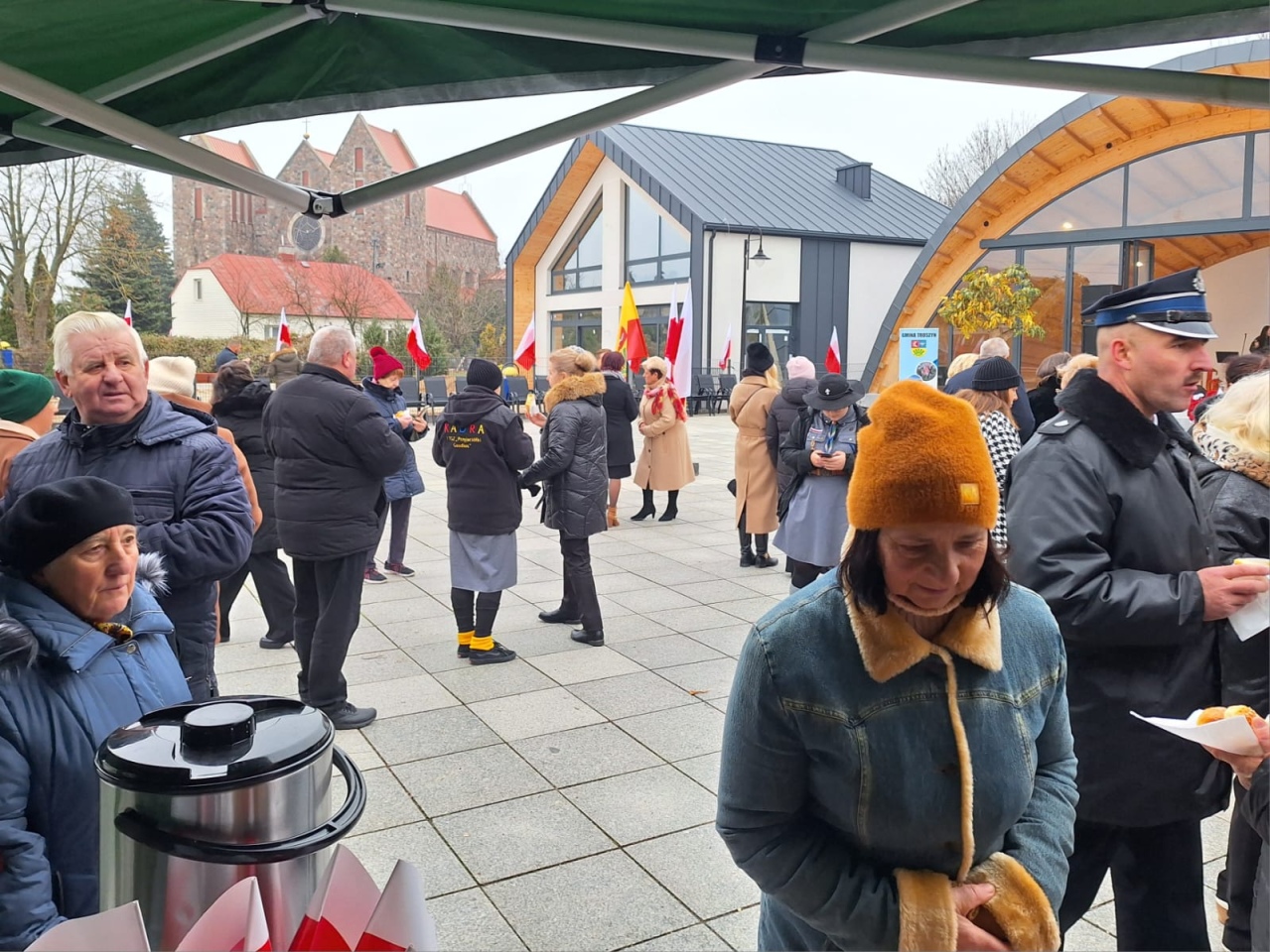 Obchody Narodowego Święta Niepodległości w Troszynie [11.11.2024] - zdjęcie #9 - eOstroleka.pl