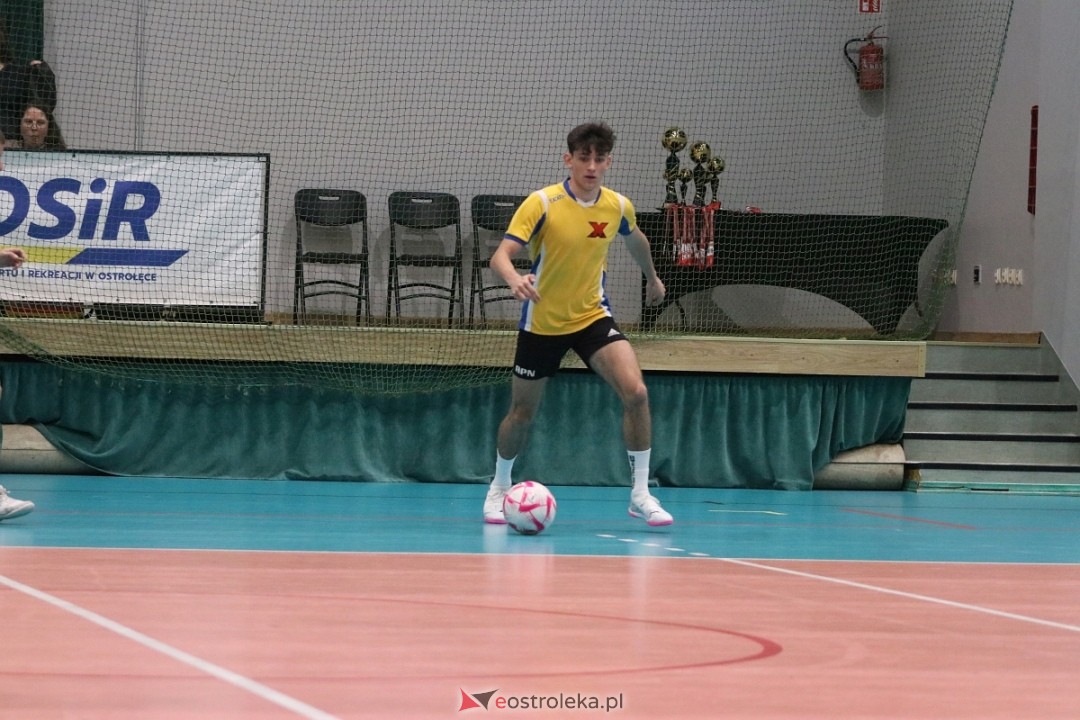 Turniej z okazji Święta Niepodległości [11.11.2024] - zdjęcie #28 - eOstroleka.pl