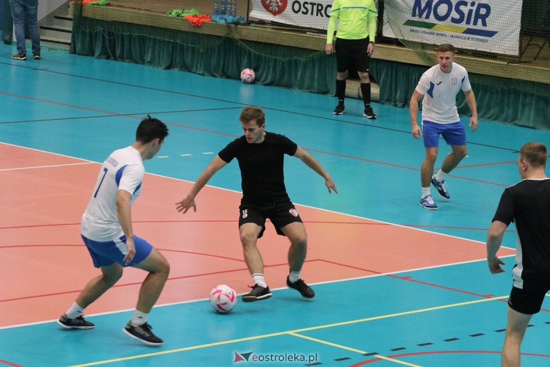 Turniej z okazji Święta Niepodległości [11.11.2024] - zdjęcie #11 - eOstroleka.pl