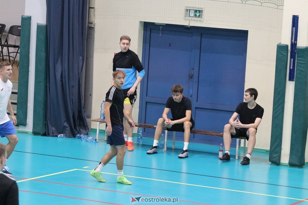 Turniej z okazji Święta Niepodległości [11.11.2024] - zdjęcie #9 - eOstroleka.pl