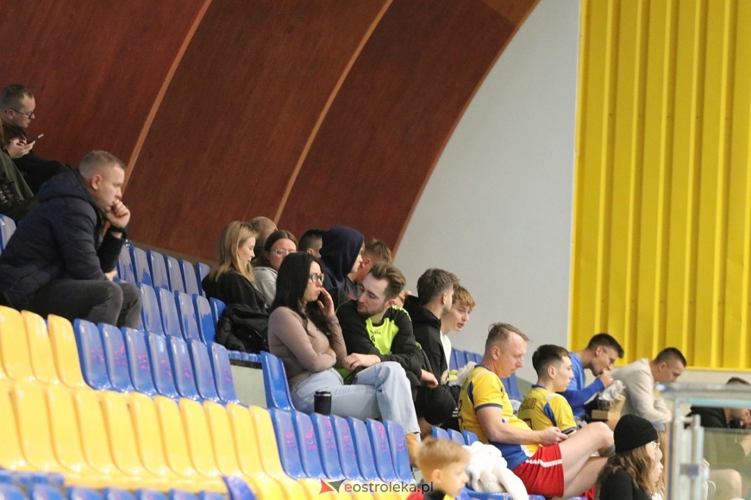 Turniej z okazji Święta Niepodległości [11.11.2024] - zdjęcie #8 - eOstroleka.pl