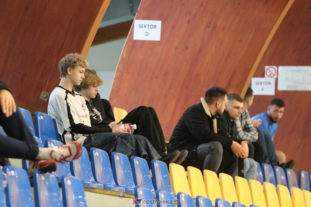 Turniej z okazji Święta Niepodległości [11.11.2024] - zdjęcie #7 - eOstroleka.pl