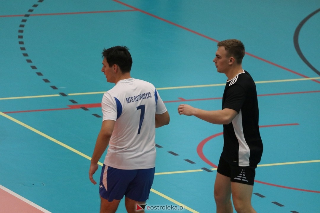 Turniej z okazji Święta Niepodległości [11.11.2024] - zdjęcie #1 - eOstroleka.pl