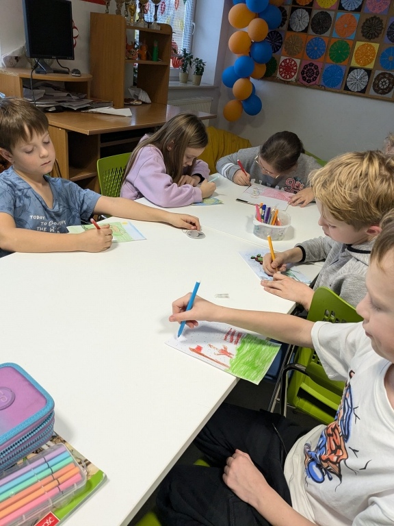 Patriotyczny Dzień w placówkach TPD [15.11.2024] - zdjęcie #9 - eOstroleka.pl