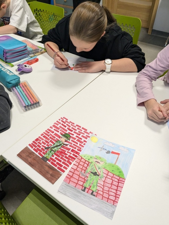 Patriotyczny Dzień w placówkach TPD [15.11.2024] - zdjęcie #7 - eOstroleka.pl