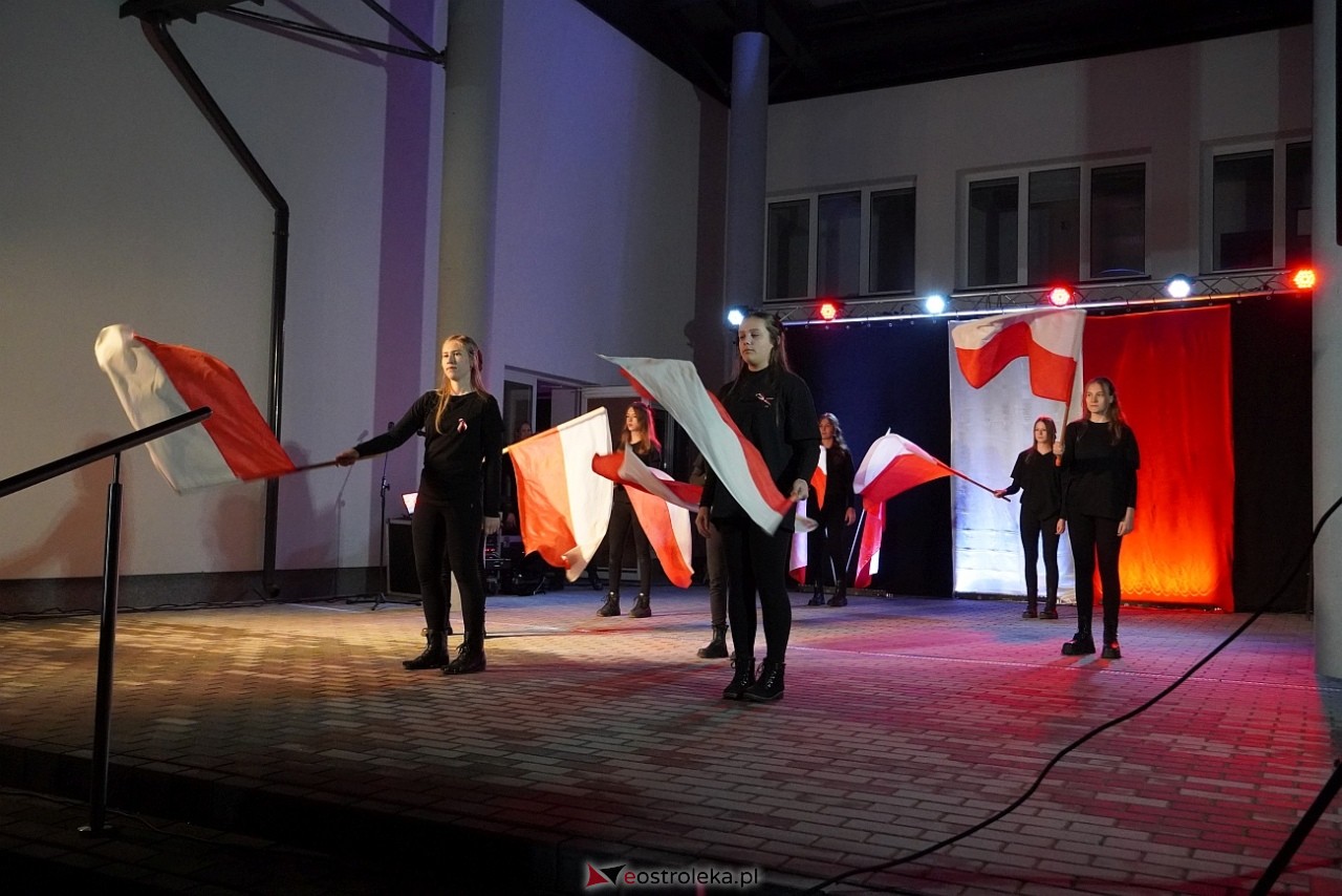 Narodowe Święto Niepodległości w Lelisie [15.11.2024] - zdjęcie #56 - eOstroleka.pl