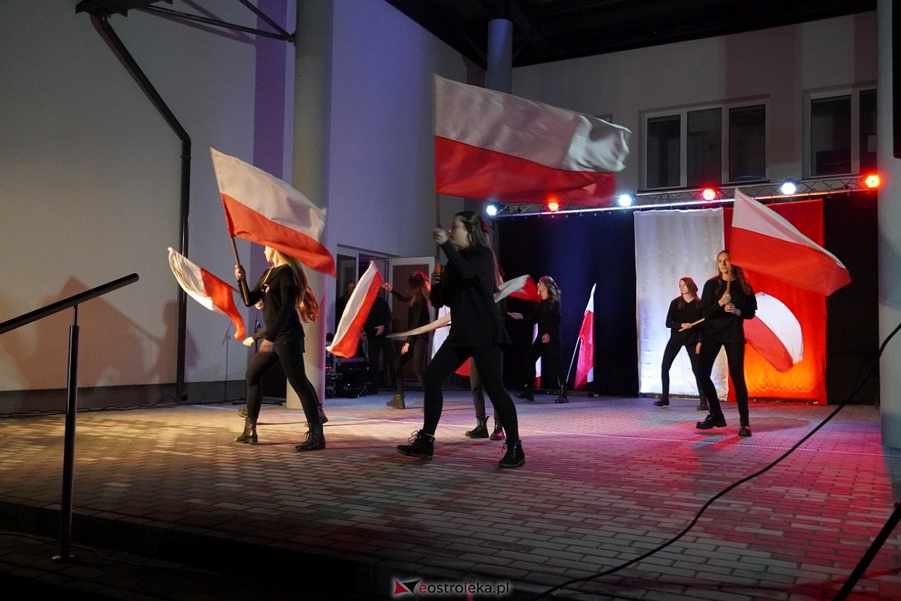 Narodowe Święto Niepodległości w Lelisie [15.11.2024] - zdjęcie #55 - eOstroleka.pl