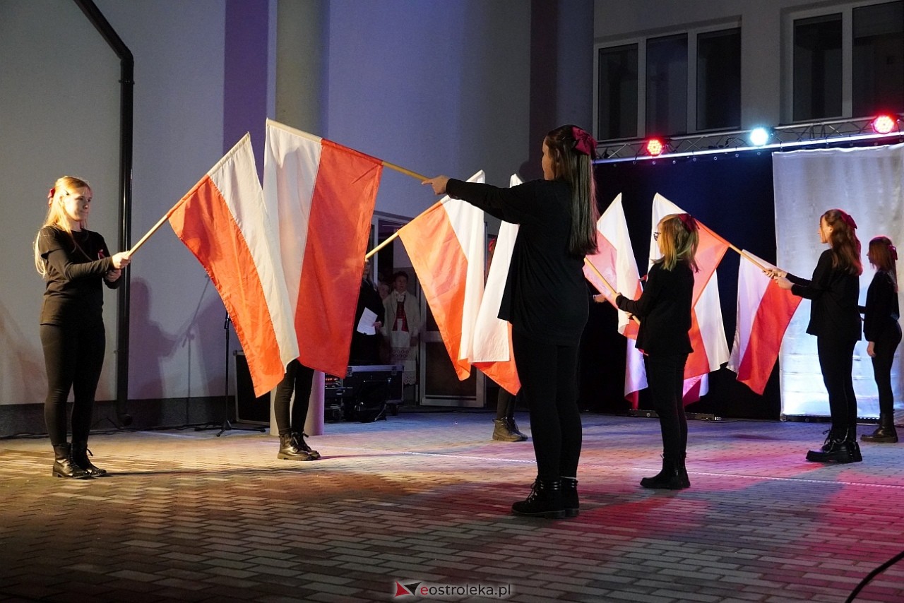 Narodowe Święto Niepodległości w Lelisie [15.11.2024] - zdjęcie #54 - eOstroleka.pl