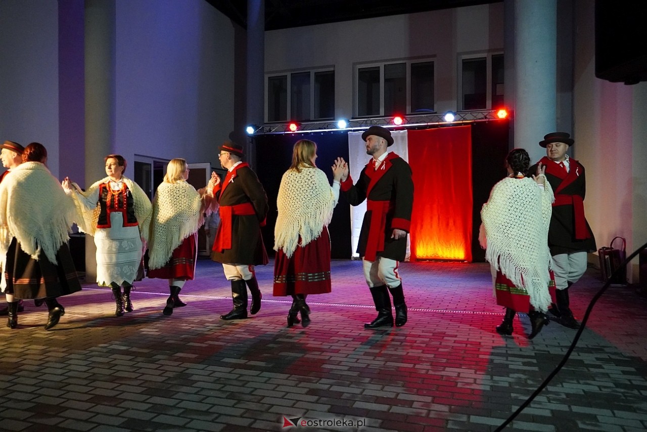 Narodowe Święto Niepodległości w Lelisie [15.11.2024] - zdjęcie #35 - eOstroleka.pl