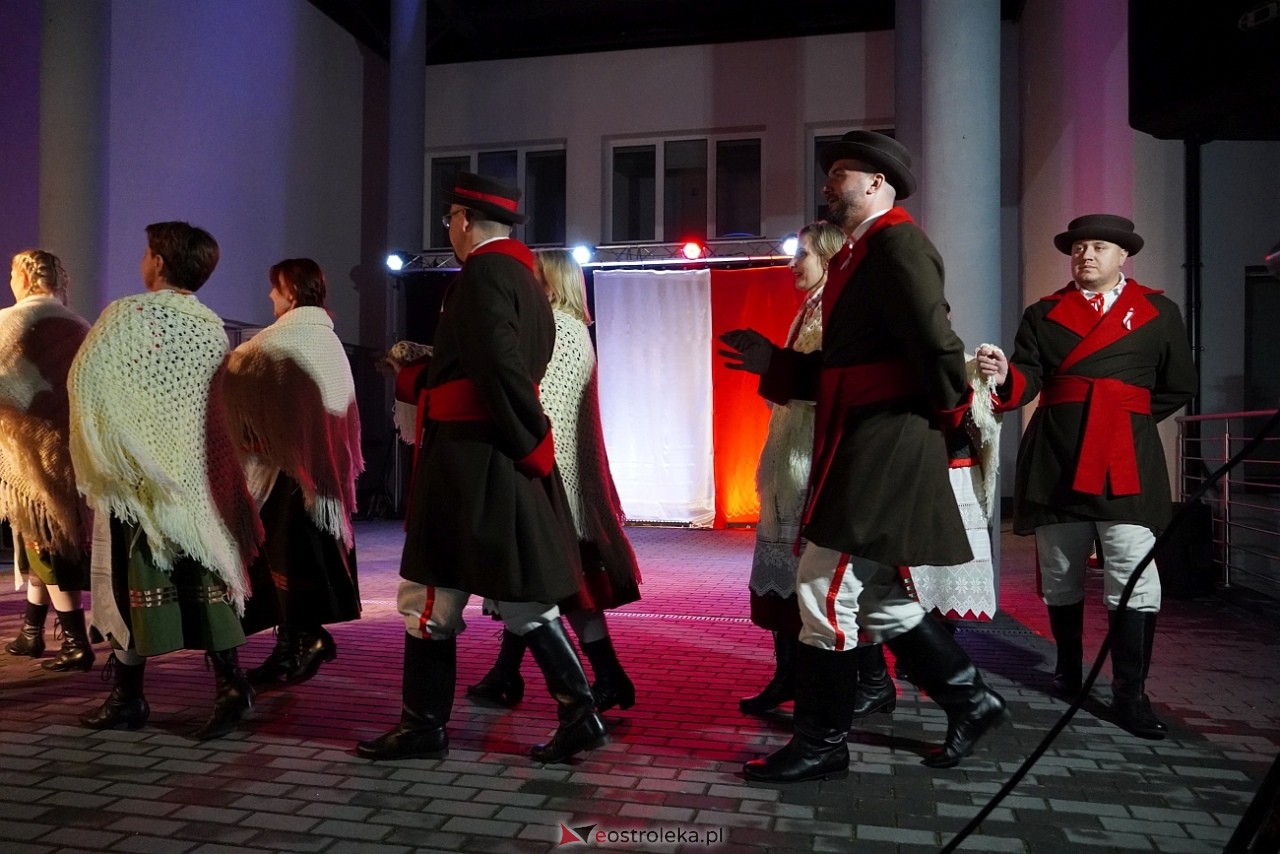 Narodowe Święto Niepodległości w Lelisie [15.11.2024] - zdjęcie #24 - eOstroleka.pl