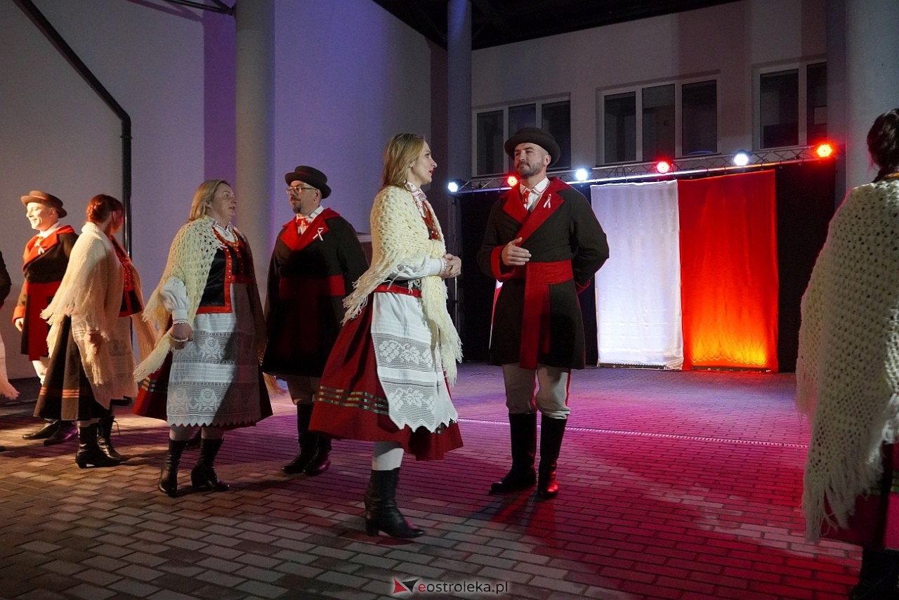 Narodowe Święto Niepodległości w Lelisie [15.11.2024] - zdjęcie #21 - eOstroleka.pl