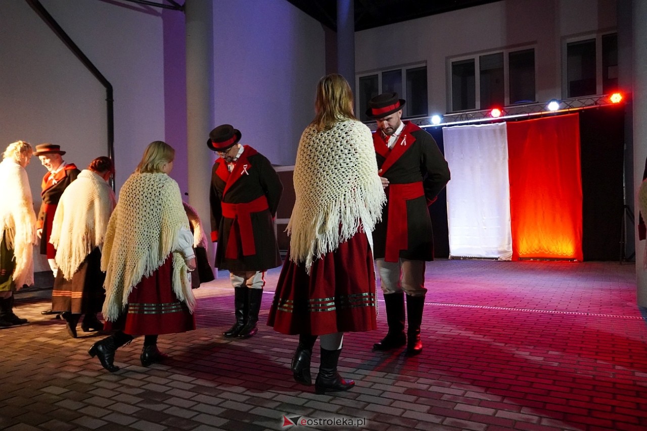 Narodowe Święto Niepodległości w Lelisie [15.11.2024] - zdjęcie #18 - eOstroleka.pl