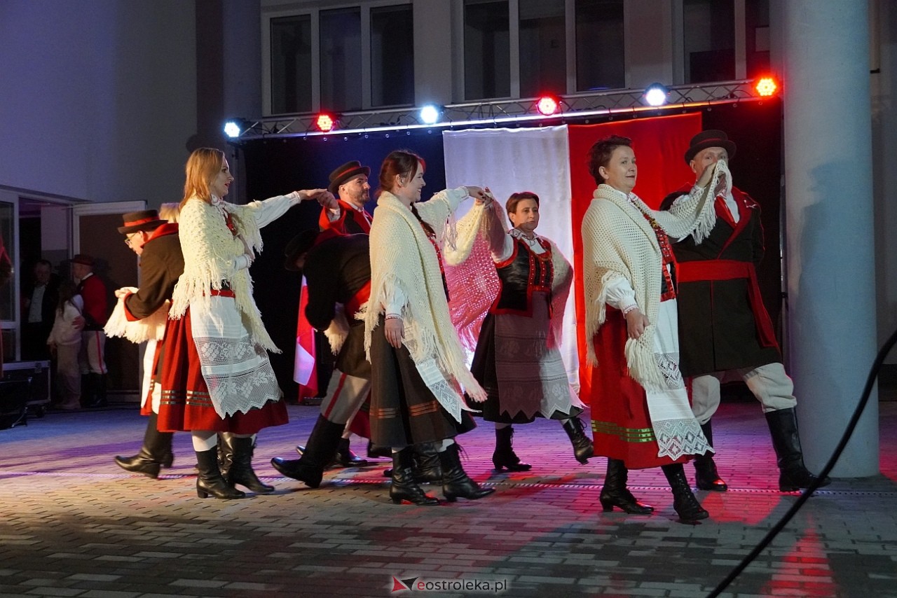 Narodowe Święto Niepodległości w Lelisie [15.11.2024] - zdjęcie #15 - eOstroleka.pl