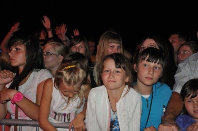 Enej na dożynkach w Lelisie (21.VIII.2011) - zdjęcie #32 - eOstroleka.pl