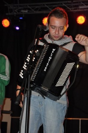 Enej na dożynkach w Lelisie (21.VIII.2011) - zdjęcie #6 - eOstroleka.pl