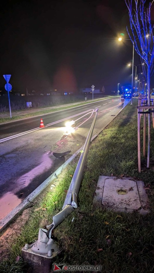 Wypadek przy ul. Gołasia [19.11.2024] - zdjęcie #17 - eOstroleka.pl