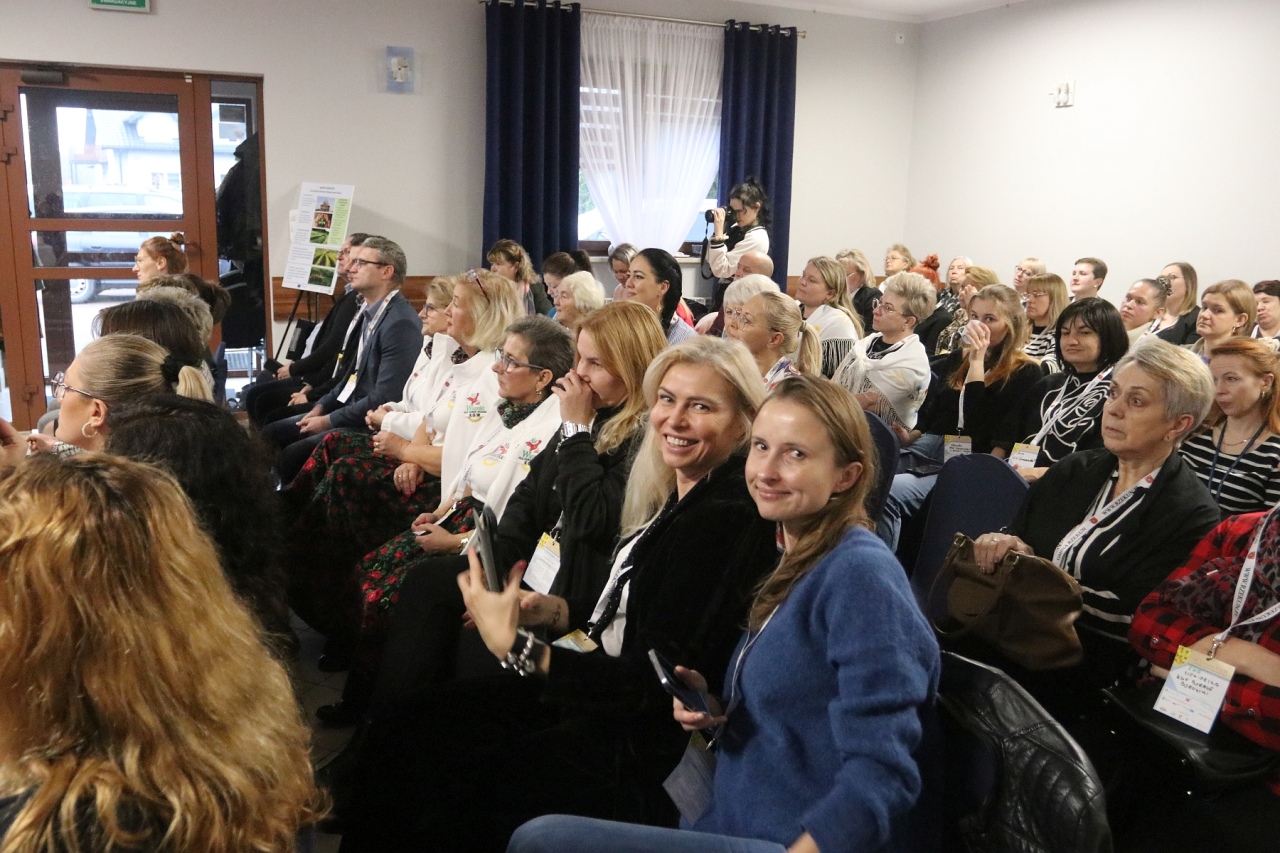 Forum kół Gospodyń Wiejskich północno-wschodniego Mazowsza [16.11.2024] - zdjęcie #20 - eOstroleka.pl
