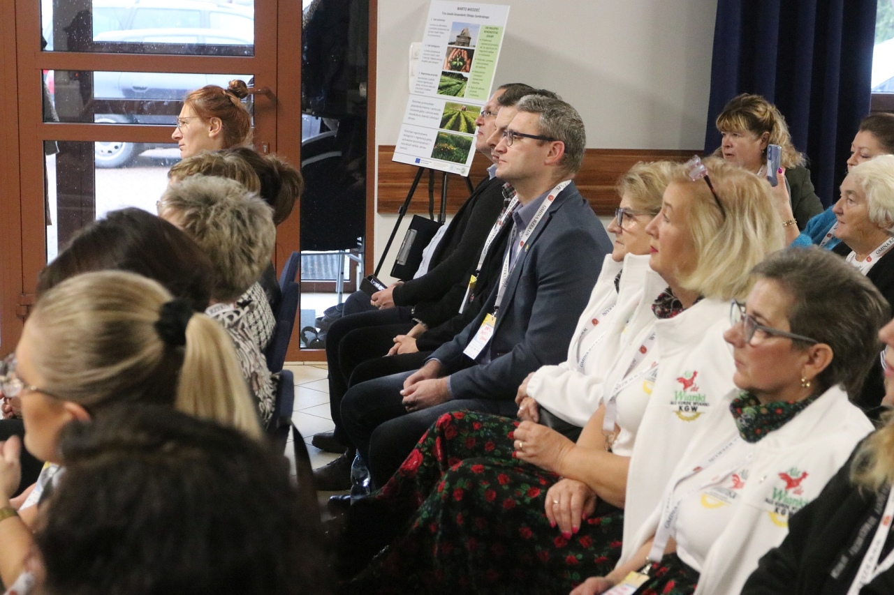 Forum kół Gospodyń Wiejskich północno-wschodniego Mazowsza [16.11.2024] - zdjęcie #16 - eOstroleka.pl