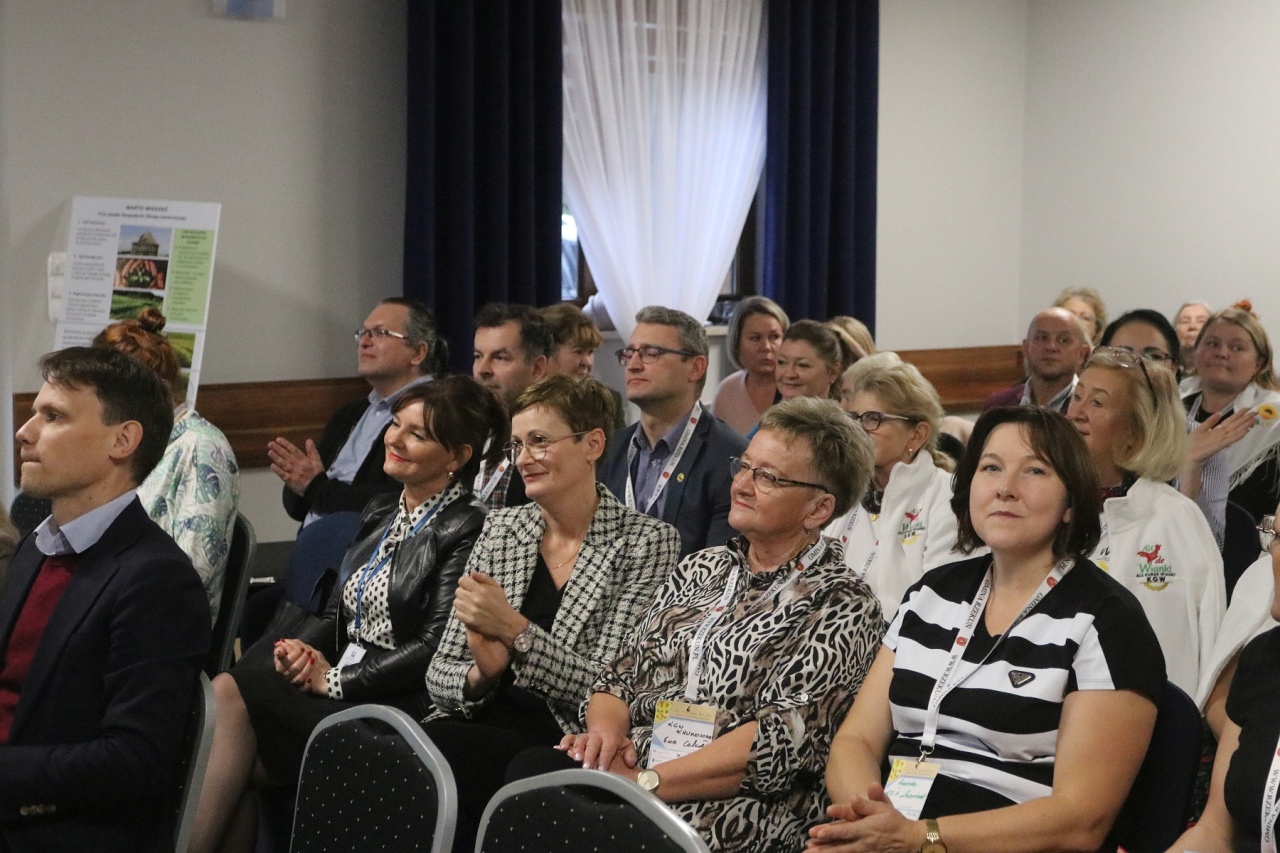 Forum kół Gospodyń Wiejskich północno-wschodniego Mazowsza [16.11.2024] - zdjęcie #8 - eOstroleka.pl