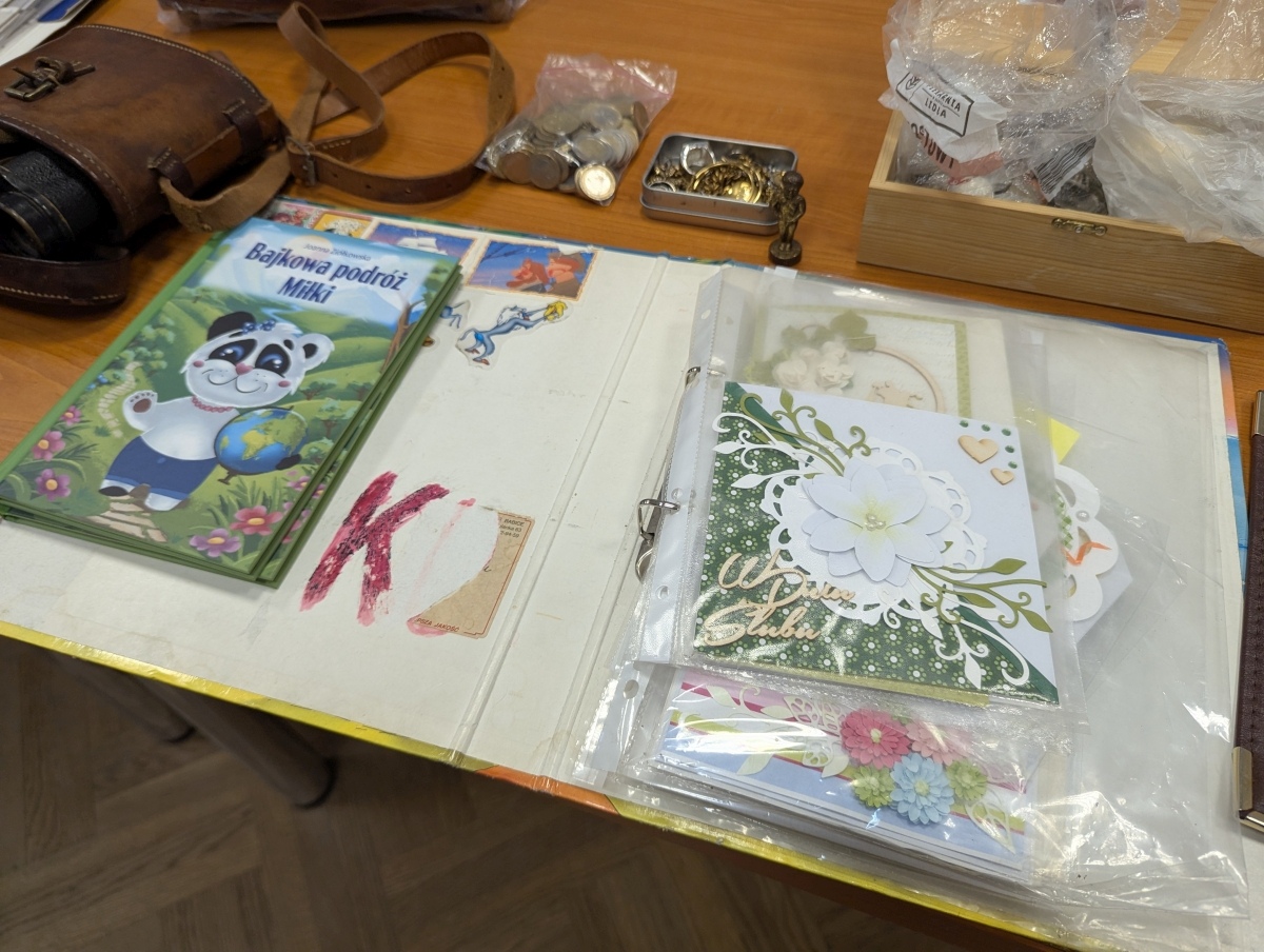 Giełda kolekcjonerska w Klubie Lokator [17.11.2024] - zdjęcie #34 - eOstroleka.pl