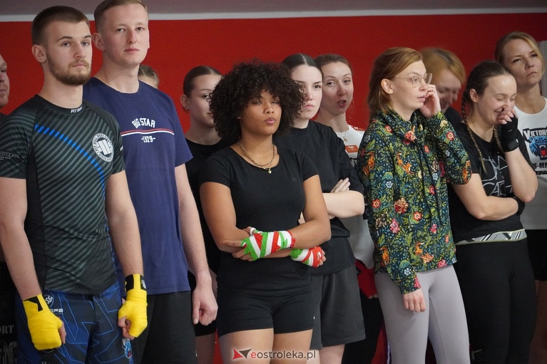 Przestań Hejtować! Zacznij Trenować z udziałem Mateusza DON DIEGO Kubiszyna [17.11.2024] - zdjęcie #50 - eOstroleka.pl