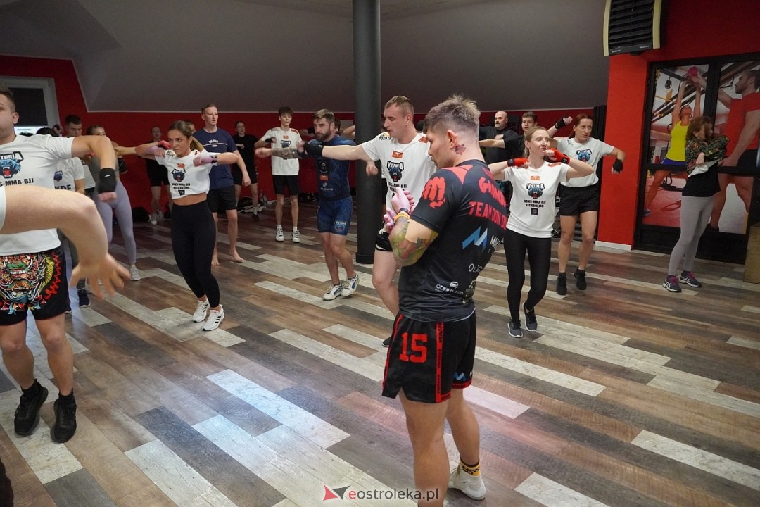 Przestań Hejtować! Zacznij Trenować z udziałem Mateusza DON DIEGO Kubiszyna [17.11.2024] - zdjęcie #35 - eOstroleka.pl