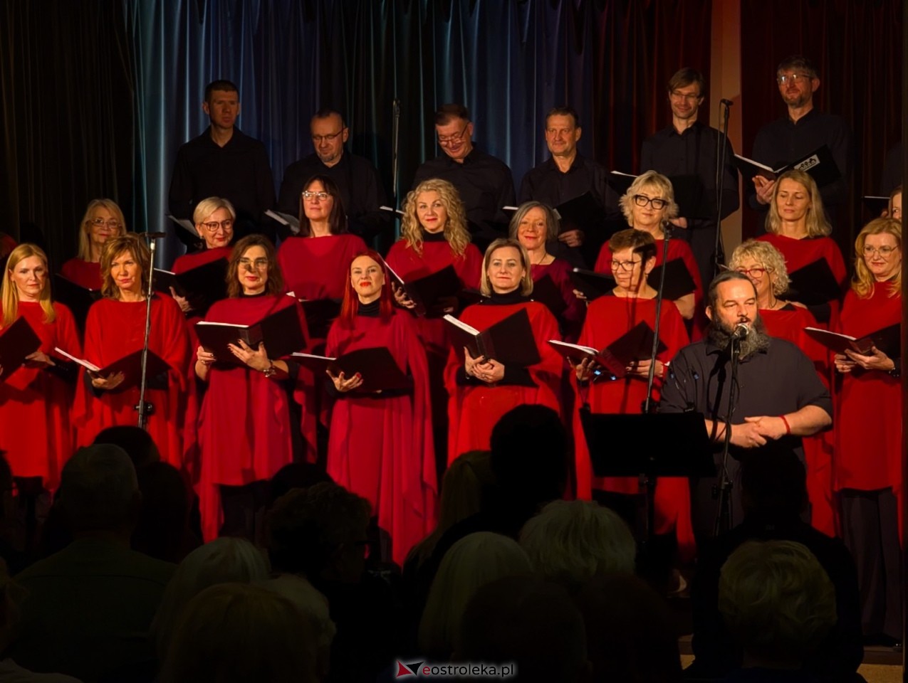 Koncert Ostrołęckiego Chóru Kameralnego [17.11.2024] - zdjęcie #9 - eOstroleka.pl
