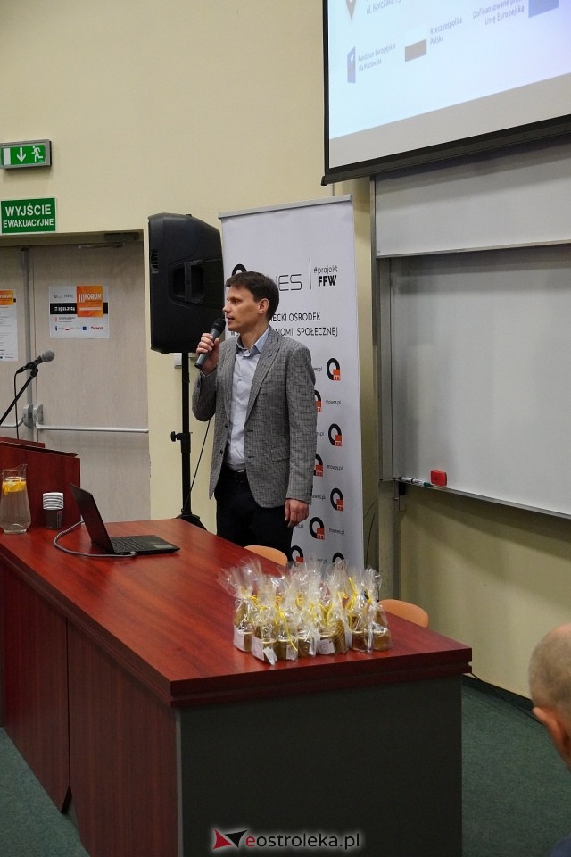 III Forum Ekonomii Społecznej w Ostrołęce [19.11.2024] - zdjęcie #35 - eOstroleka.pl