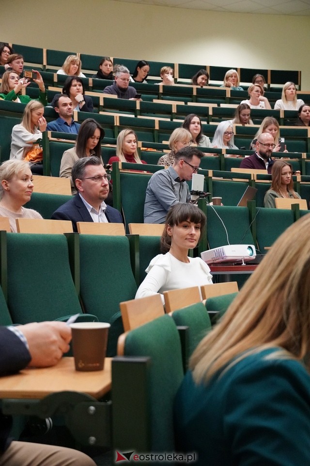 III Forum Ekonomii Społecznej w Ostrołęce [19.11.2024] - zdjęcie #34 - eOstroleka.pl