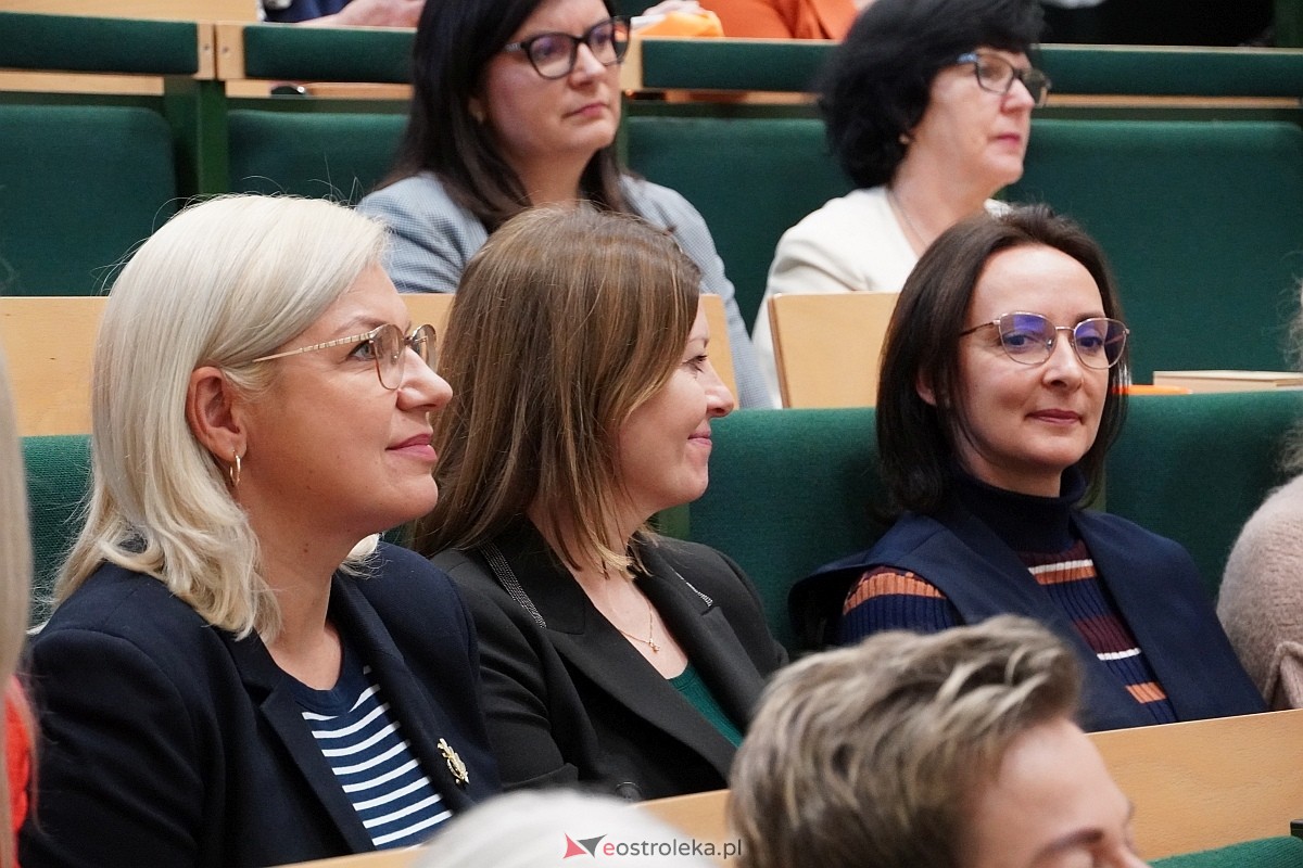 III Forum Ekonomii Społecznej w Ostrołęce [19.11.2024] - zdjęcie #4 - eOstroleka.pl