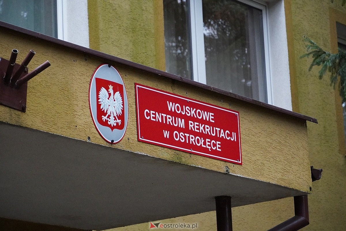 Ćwiczenia bojowe w Wojskowym Centrum Rekrutacji w Ostrołęce [20.11.2024] - zdjęcie #133 - eOstroleka.pl