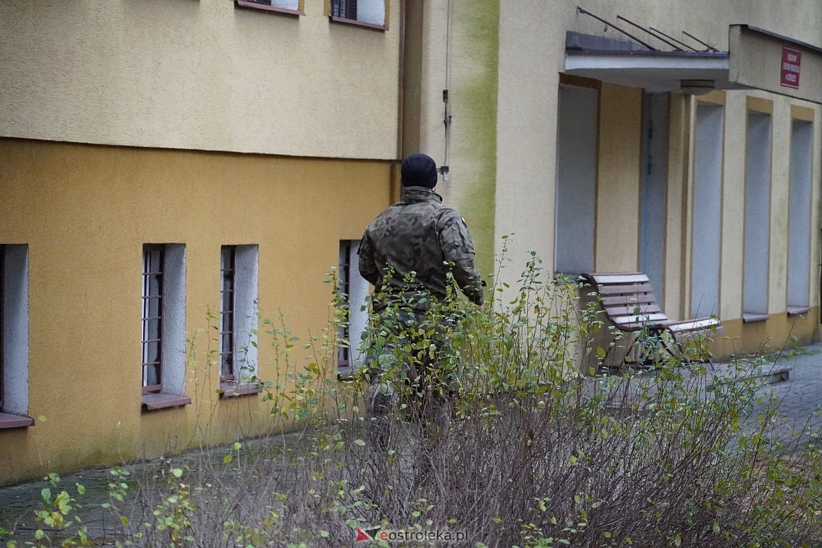 Ćwiczenia bojowe w Wojskowym Centrum Rekrutacji w Ostrołęce [20.11.2024] - zdjęcie #130 - eOstroleka.pl