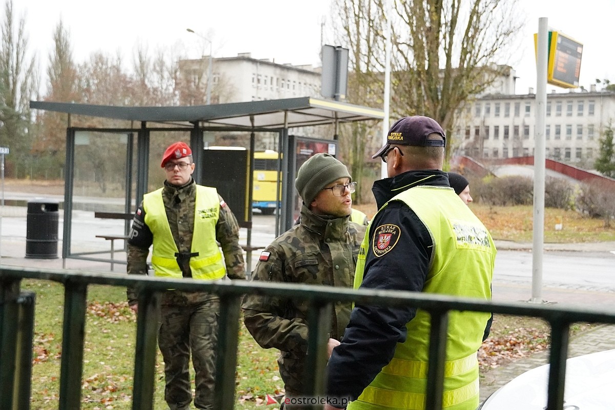 Ćwiczenia bojowe w Wojskowym Centrum Rekrutacji w Ostrołęce [20.11.2024] - zdjęcie #93 - eOstroleka.pl