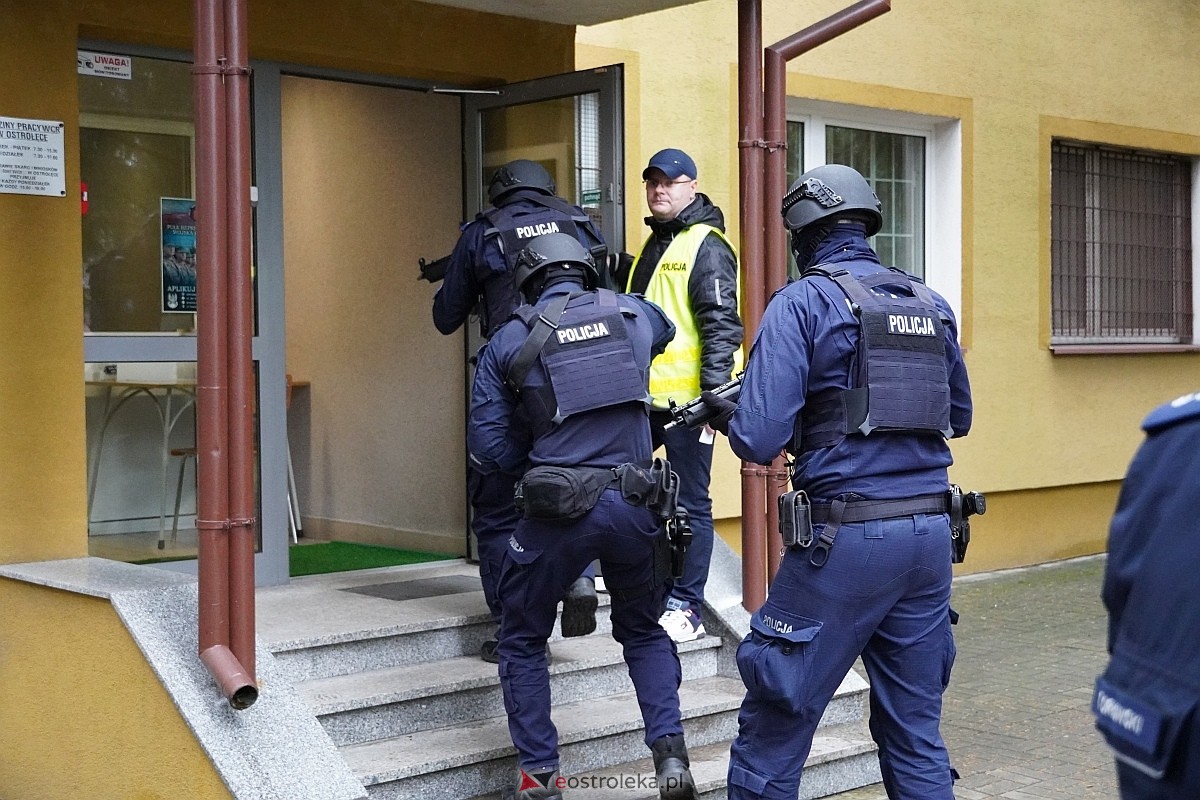 Ćwiczenia bojowe w Wojskowym Centrum Rekrutacji w Ostrołęce [20.11.2024] - zdjęcie #49 - eOstroleka.pl
