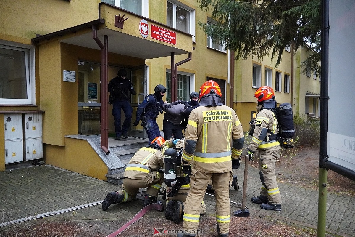Ćwiczenia bojowe w Wojskowym Centrum Rekrutacji w Ostrołęce [20.11.2024] - zdjęcie #46 - eOstroleka.pl