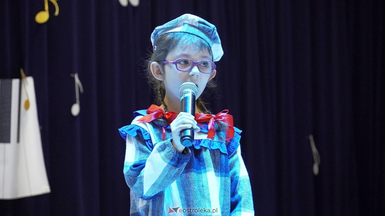 x Międzypowiatowy Konkurs piosenki Uczniowskiej Nutka [21.11.2024] - zdjęcie #28 - eOstroleka.pl