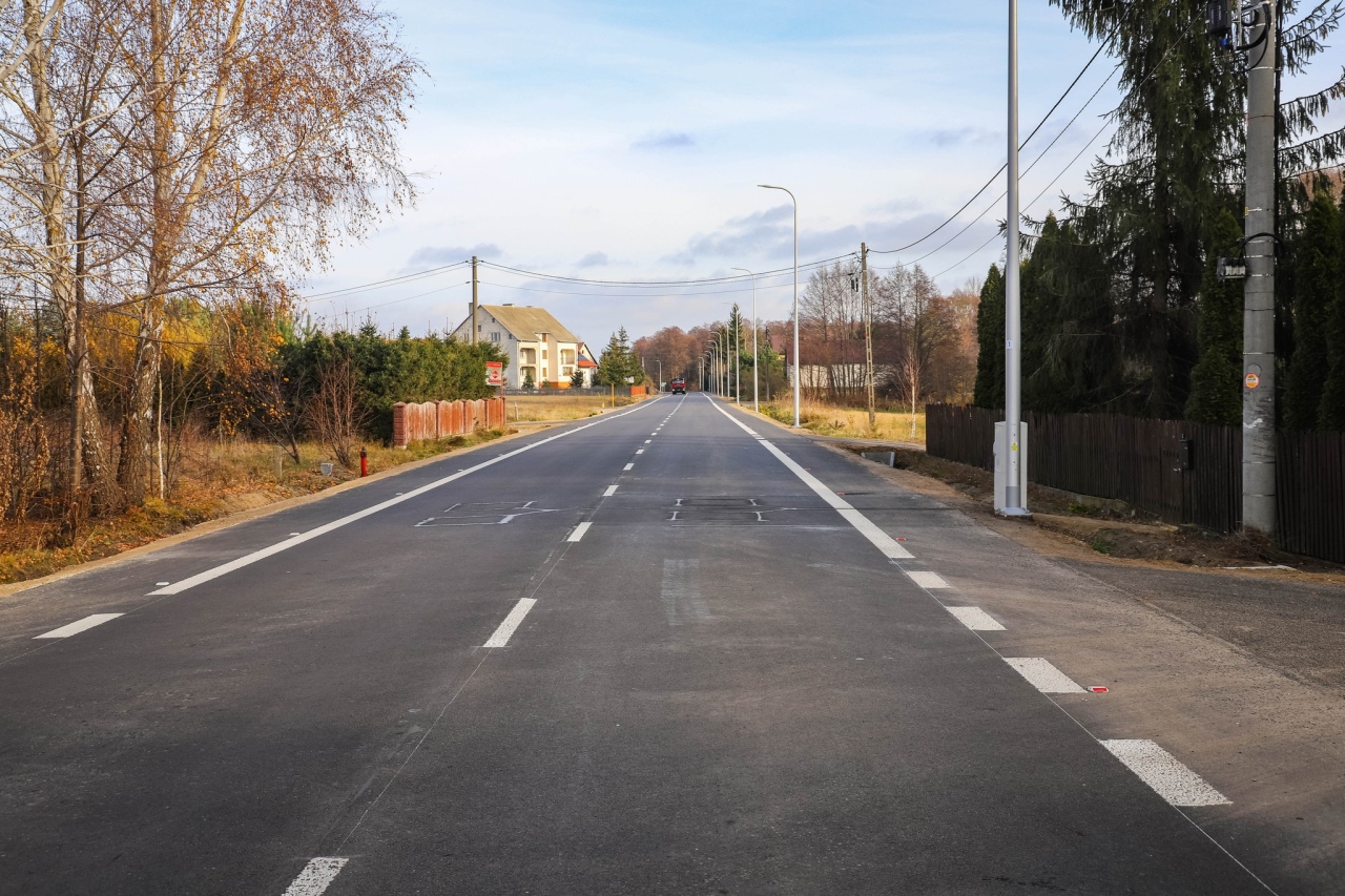 Przebudowa ulicy Słonecznej, odbiór inwestycji [19.11.2024] - zdjęcie #8 - eOstroleka.pl