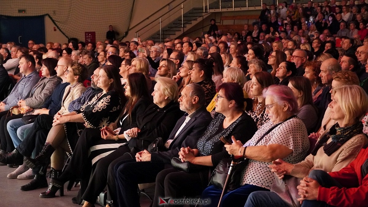Koncert 10 tenorów [22.11.2024] - zdjęcie #30 - eOstroleka.pl