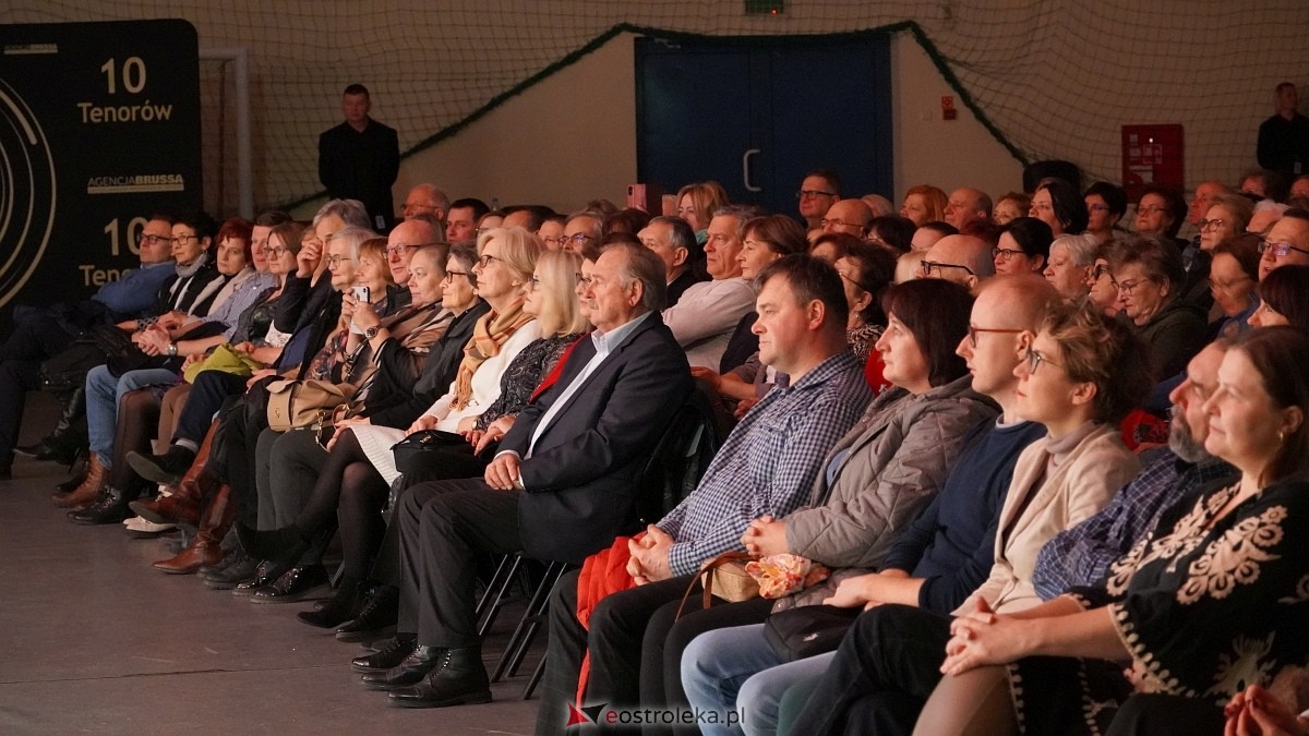 Koncert 10 tenorów [22.11.2024] - zdjęcie #29 - eOstroleka.pl