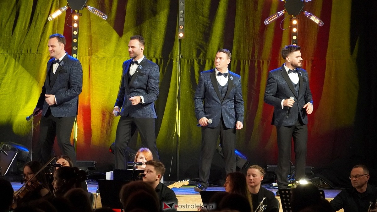 Koncert 10 tenorów [22.11.2024] - zdjęcie #3 - eOstroleka.pl