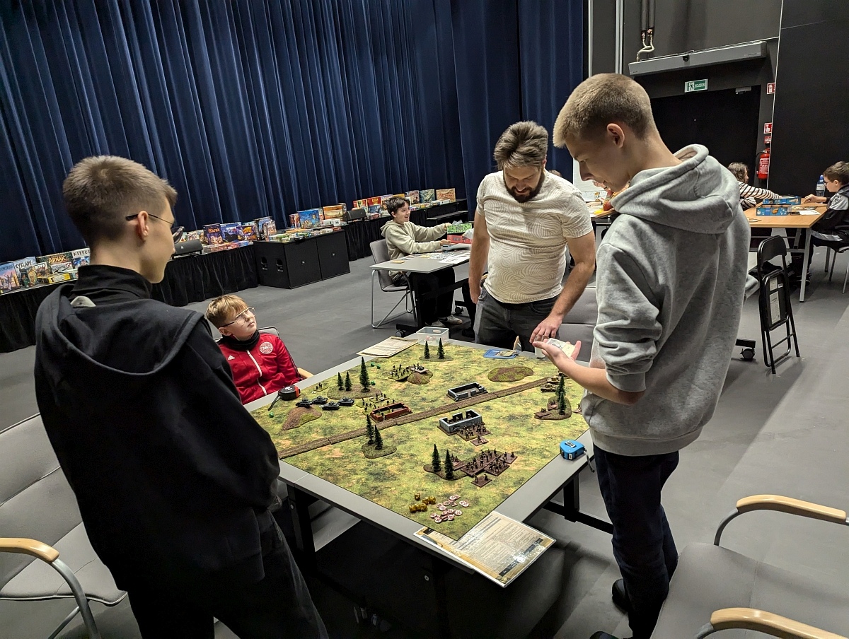 Nocne Granie w MŻW [22.11.2024] - zdjęcie #19 - eOstroleka.pl