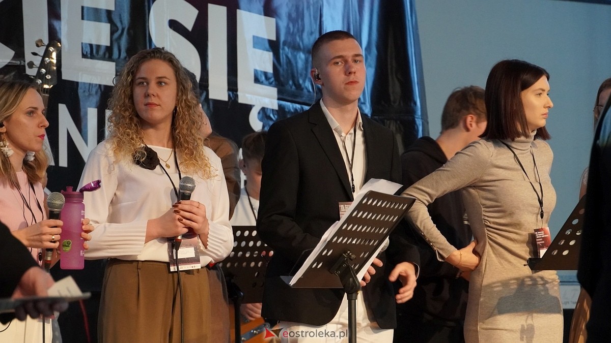 39. Dni Młodziezy Diecezji Łomżyńskiej w Ostrołęce [23.11.2024] - zdjęcie #88 - eOstroleka.pl