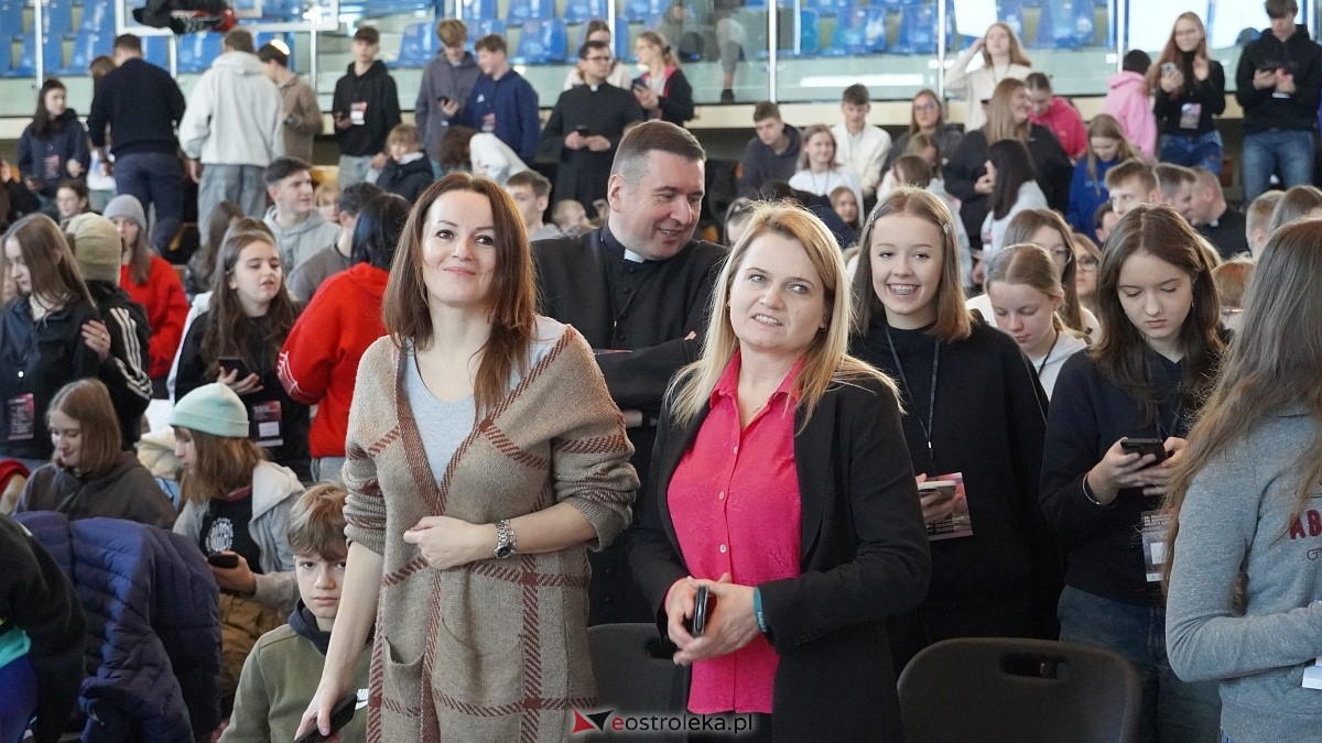 39. Dni Młodziezy Diecezji Łomżyńskiej w Ostrołęce [23.11.2024] - zdjęcie #72 - eOstroleka.pl