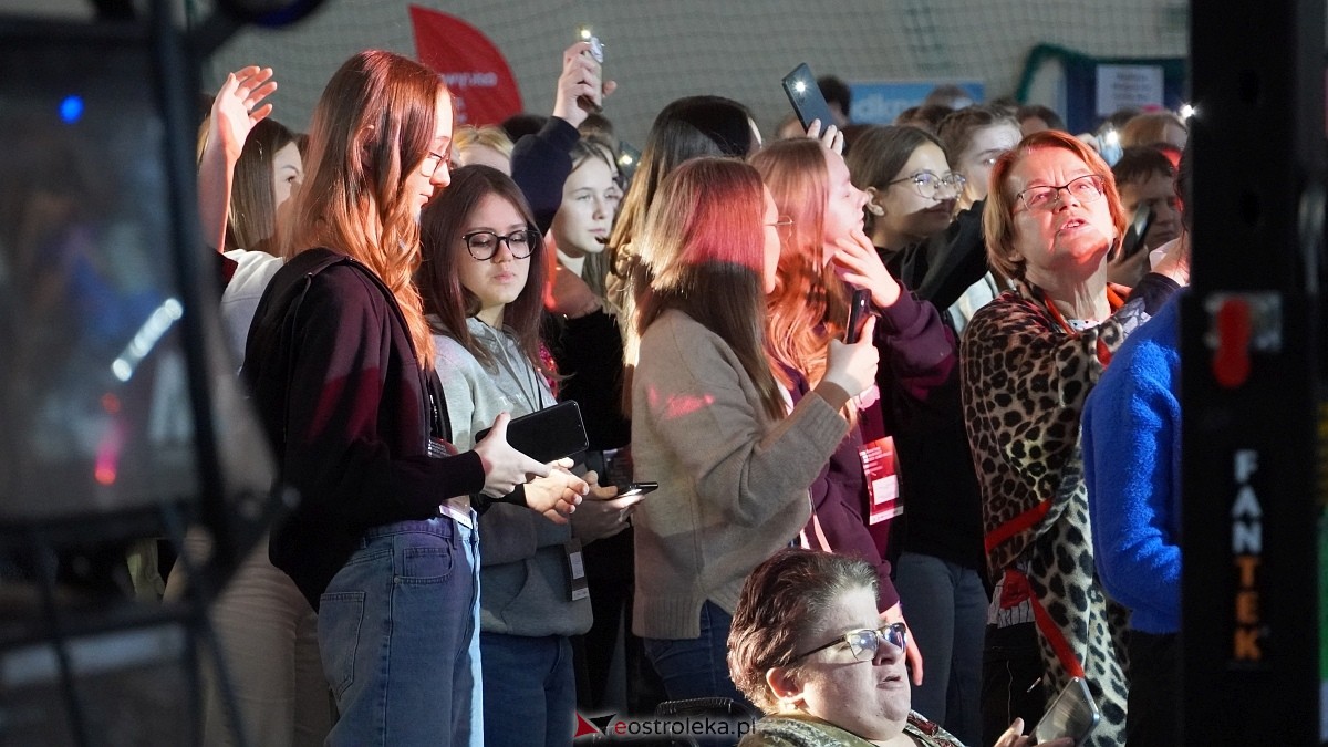 39. Dni Młodziezy Diecezji Łomżyńskiej w Ostrołęce [23.11.2024] - zdjęcie #43 - eOstroleka.pl