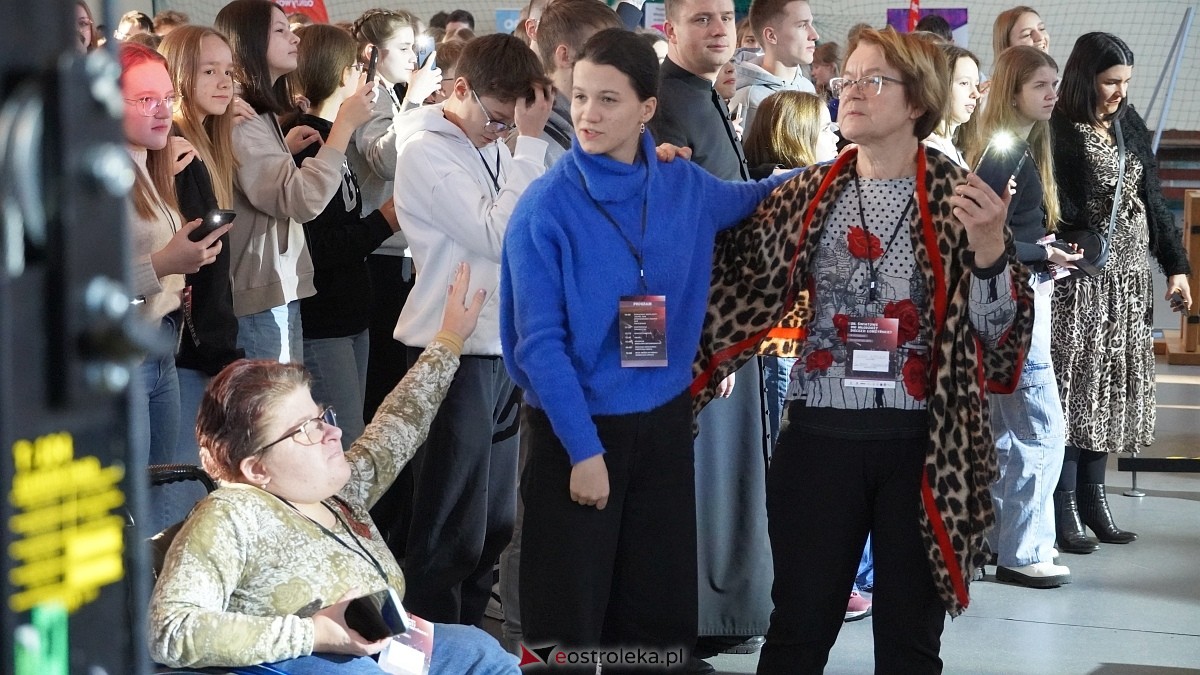 39. Dni Młodziezy Diecezji Łomżyńskiej w Ostrołęce [23.11.2024] - zdjęcie #37 - eOstroleka.pl