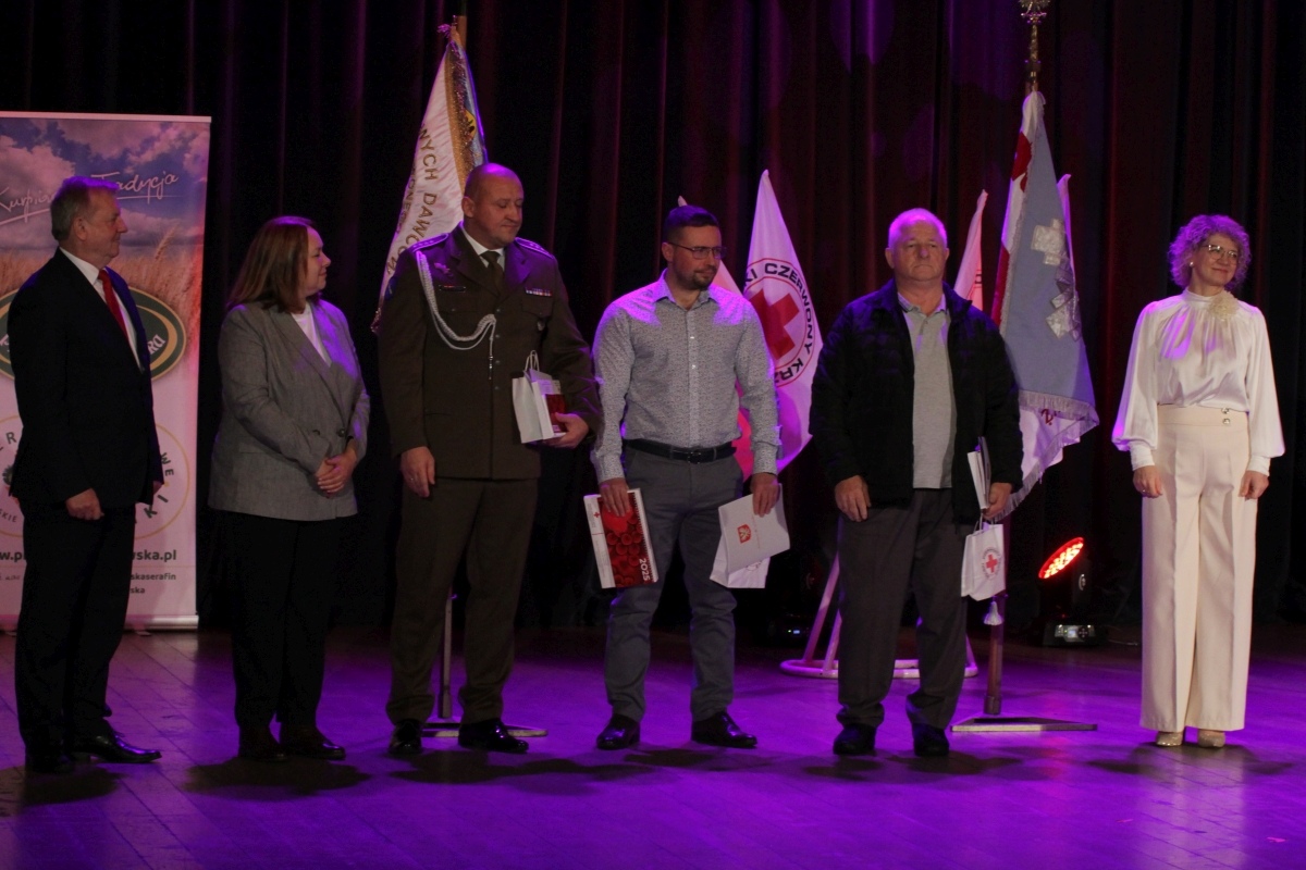 Gala z okazji 105-lecia istnienia PCK [23.11.2024] - zdjęcie #15 - eOstroleka.pl
