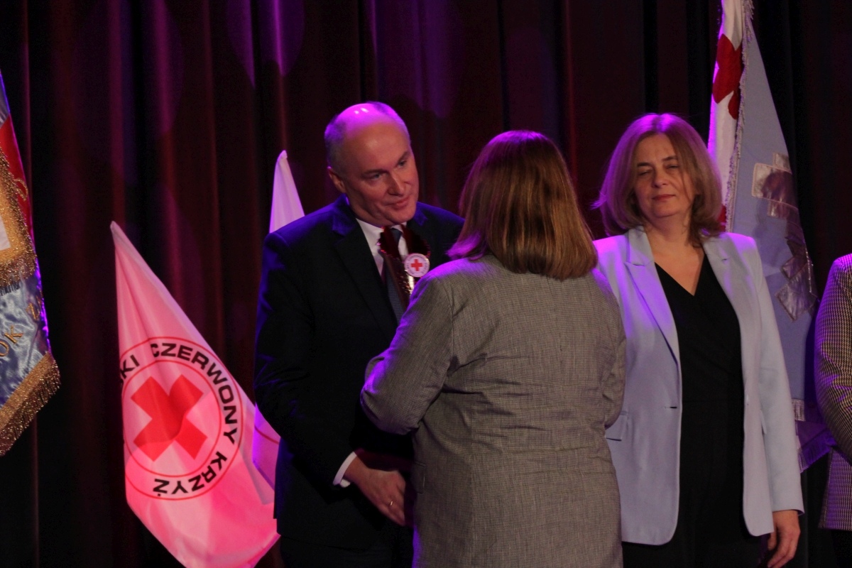 Gala z okazji 105-lecia istnienia PCK [23.11.2024] - zdjęcie #11 - eOstroleka.pl