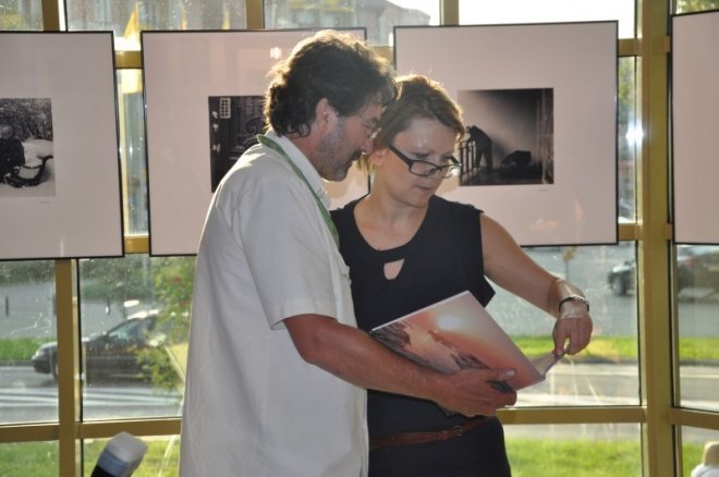 Wystawa fotograficzna Migawki z życia w OCK (23.VIII,2011) - zdjęcie #28 - eOstroleka.pl